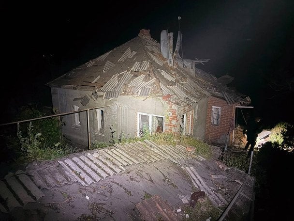 Росія вдарила КАБами по Ізюму: є постраждалі