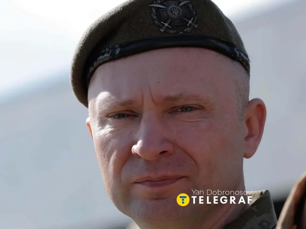Драпатий на урочистостях до Дня Незалежності був у формі з парадними елементами. Свіжі фото головкома Драпатий на урочистостях до Дня Незалежності був у формі з парадними елементами. Свіжі фото головкома