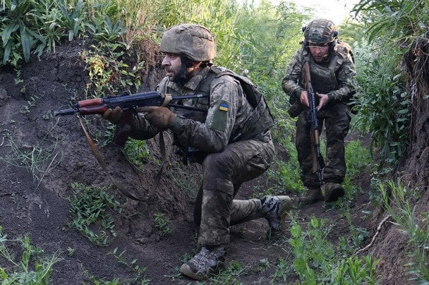Росіяни наближаються до важливого міста на Донеччині — де нависла загроза