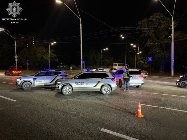 Вогонь охопив приватний сектор: у КОВА розповіли про наслідки пожежі на Житомирській трасі