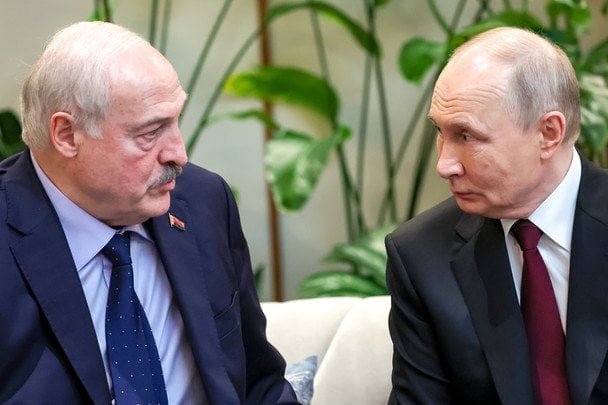 Лукашенко видав неочікувану заяву про росіян: назвав білорусів «кращою версією»
