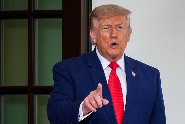 США можуть вдарити по Ірану будь-якої миті: Трамп зробив нову заяву США можуть вдарити по Ірану будь-якої миті: Трамп зробив нову заяву