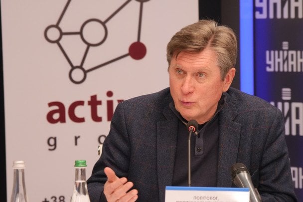 Коли почнуться переговори про мир: політолог оцінив шанси на зупинку війни