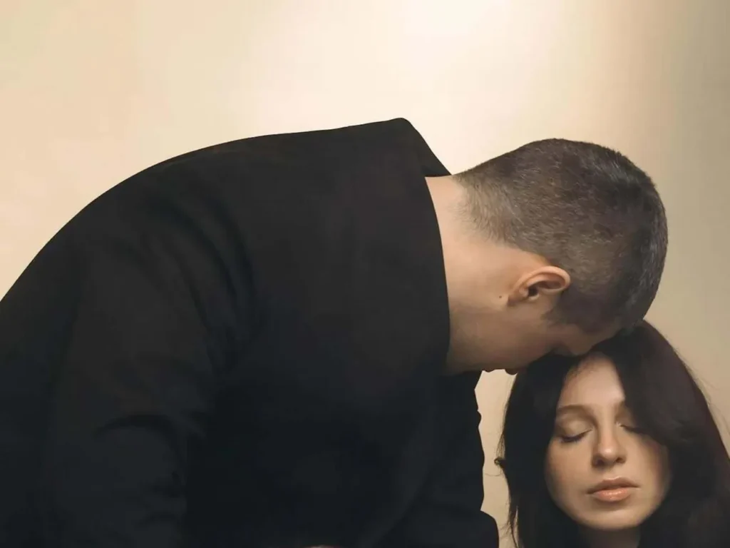 Дружина Федорова повернулася в Київ: Навіщо мені весь світ, якшо я втрачу в ньому себе Дружина Федорова повернулася в Київ: Навіщо мені весь світ, якшо я втрачу в ньому себе