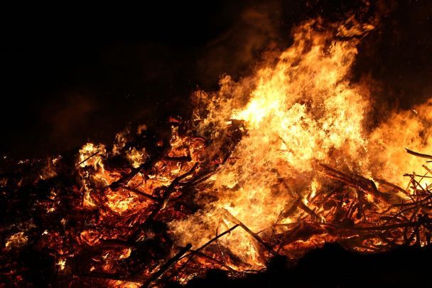 РФ вдарила бойовим дроном по багатоповерхівці у Харкові: перші подробиці РФ вдарила бойовим дроном по багатоповерхівці у Харкові: перші подробиці
