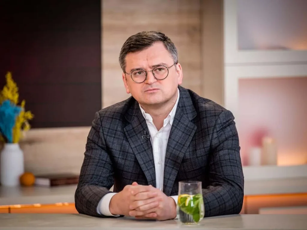 "Як це так? Ганьба!" Кулеба розповів, скільки заробляв на посаді міністра закордонних справ "Як це так? Ганьба!" Кулеба розповів, скільки заробляв на посаді міністра закордонних справ