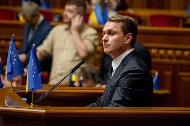 «Карфаген» довів до відставки: все про скандал з колишнім генпрокурором Кравченком