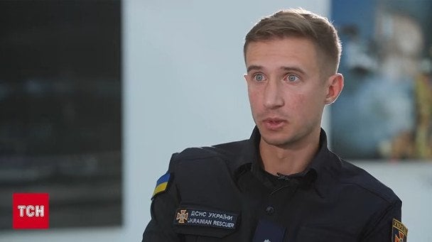 “Розбирали дах, бо дерево палало під металом”: рятувальник розповів про найскладніші пожежі в Лаврі, книжковому ринку і ТЦ в Києві