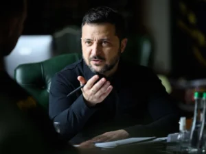 Зеленський після того, як втер носа пропагандистам із РФ, дуже коротко прокоментував свій стан. Відео