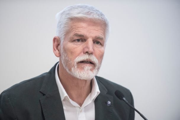 «Інакше Росія просто піде далі»: президент Чехії закликав НАТО збивати літаки РФ
