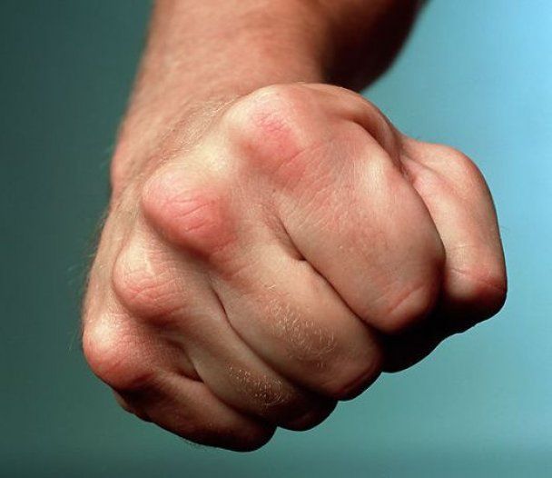 Бійка у ліцеї Кривого Рогу закінчилася лікарнею: що сталося з підлітками