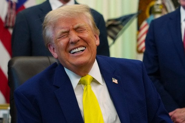 Трамп зробив гучну заяву про Іран: Тегеран нібито благає про мирну угоду Трамп зробив гучну заяву про Іран: Тегеран нібито благає про мирну угоду