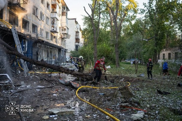Дроновий терор Києва: влучання у трьох районах, що відомо
