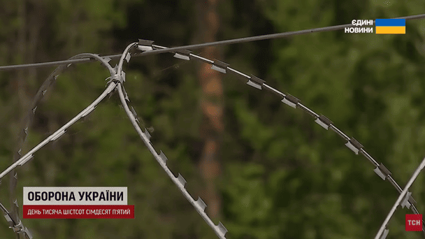Село за кілометр від Білорусі: як там живуть люди і чи не бояться нового наступу (відео)