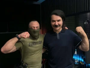Спецпризначенець ГУР Дев’ятий і Зібров записали особливу пісню до Дня воєнної розвідки України