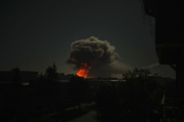 У Хмельницькому після атаки РФ загорівся ринок: що відомо