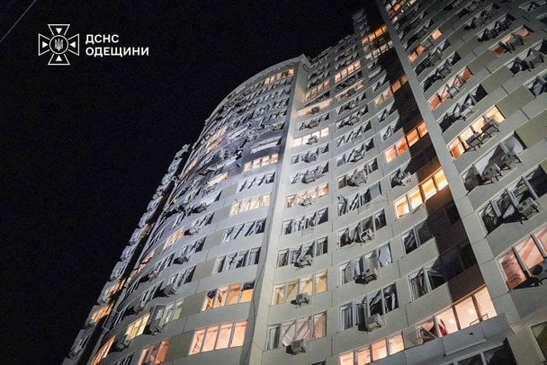 Удар по 13 областях України: Зеленський розкрив наслідки масованої атаки