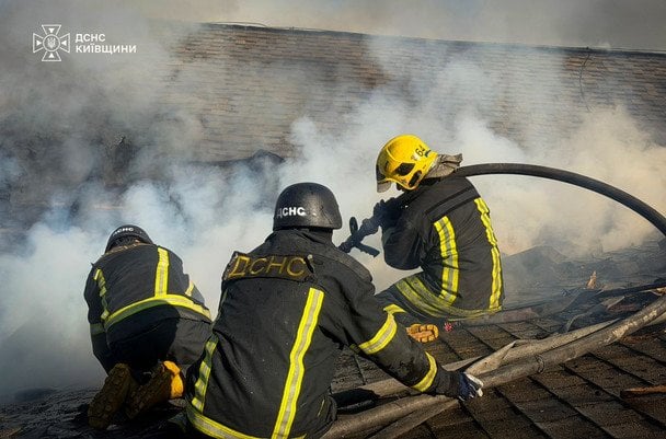 РФ масовано вдарила по цивільних під Києвом, “прильоти” в ще одному районі: всі деталі атаки (оновлено)