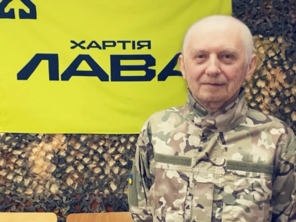 30-річного львівського блогера мобілізували. Де він буде служити і який вигляд має насправді. Фото