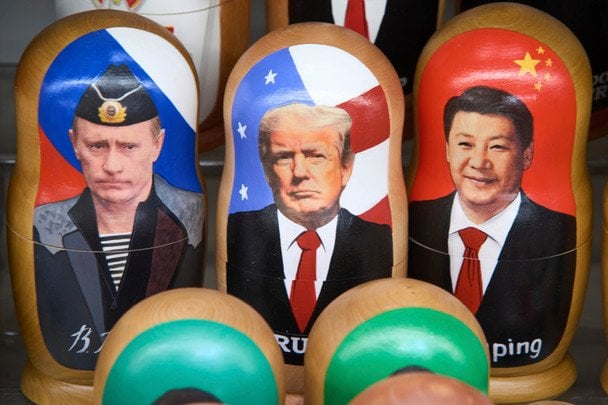 Трамп готовий обговорювати завершення війни без Зеленського: хто може сісти за стіл переговорів Трамп готовий обговорювати завершення війни без Зеленського: хто може сісти за стіл переговорів