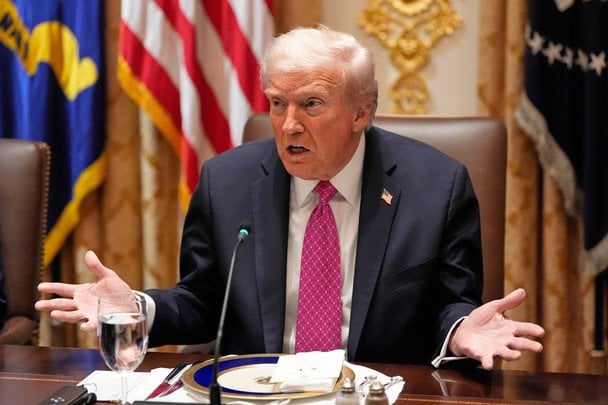 Трамп знову дорікнув Україні через війну: що заявив (оновлено)