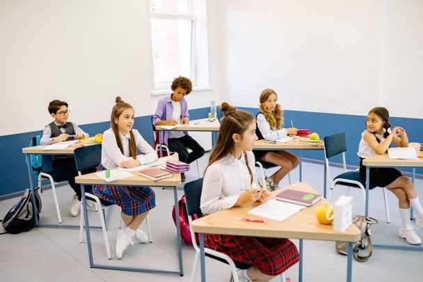 У Києві лише 2 студентів навчатимуться на вчителя фізики: що відбувається у школах і чому бракує педагогів