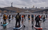Ситуація з мостами Києва: мережа вибухнула мемами