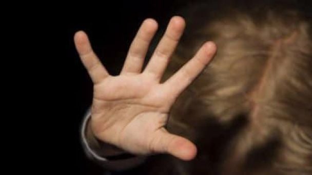 Ґвалтував 4-річного сина: на Київщині горе-батькові повідомили про підозру