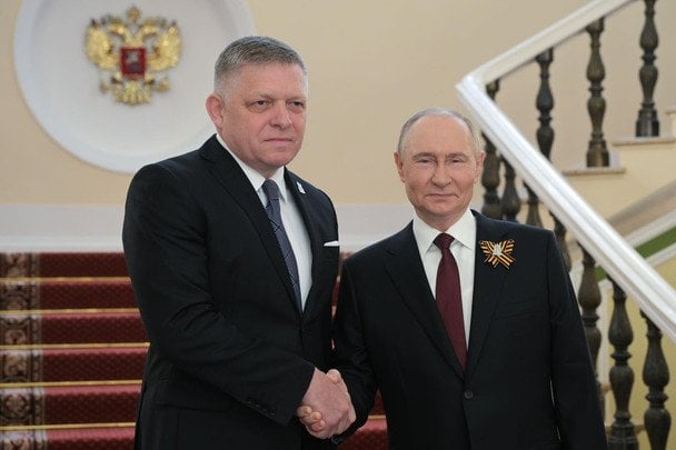 Словаччина відновлює військові контакти з Кремлем після 4-річної паузи: опозиція б’є на сполох