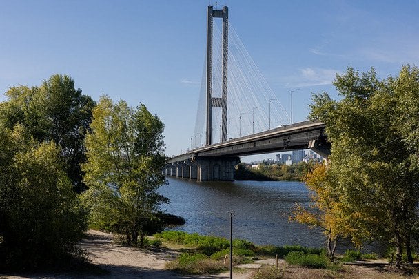 Реактивні дрони атакують мости Києва: експерт пояснив, чи є загроза руйнування