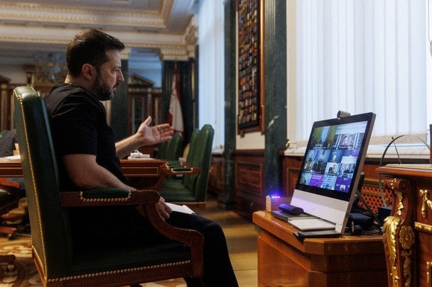 Чи зберігаються обмеження Starlink на фронті: Зеленський назвав актуальні проблеми