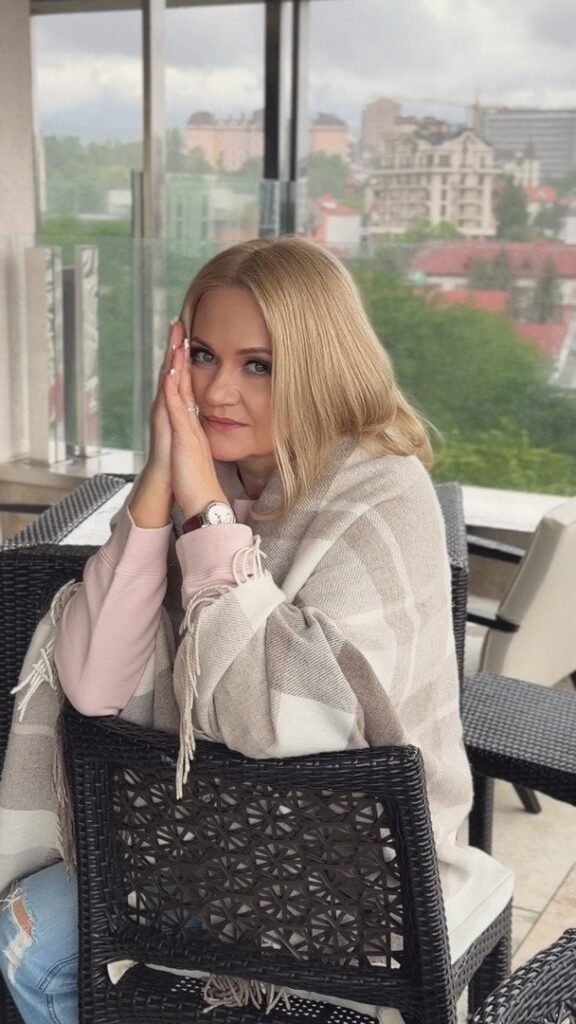 Наталія Бучинська знепритомніла й зламала ребра: співачка вийшла на зв'язок після отриманих травм