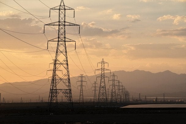Росія атакувала енергооб’єкти у 10 областях — де ситуація зі світлом найгірша