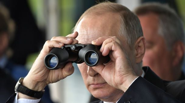 Путін вже готує удар по Британії?: російські судна помітили біля стратегічних об'єктів НАТО