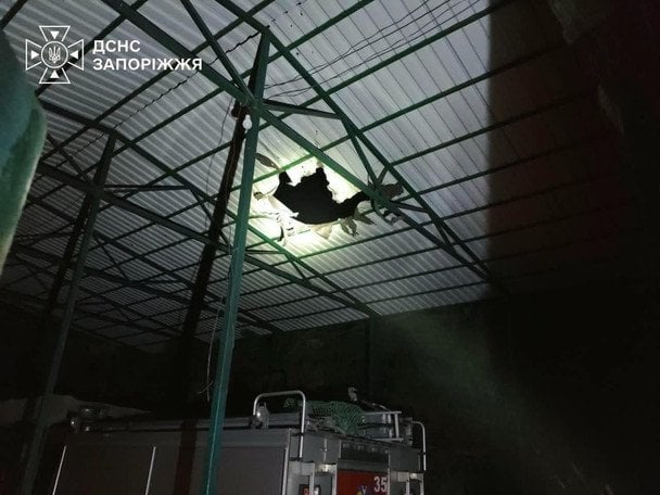 Росіяни вдарили по рятувальниках на Запоріжжі: є поранений