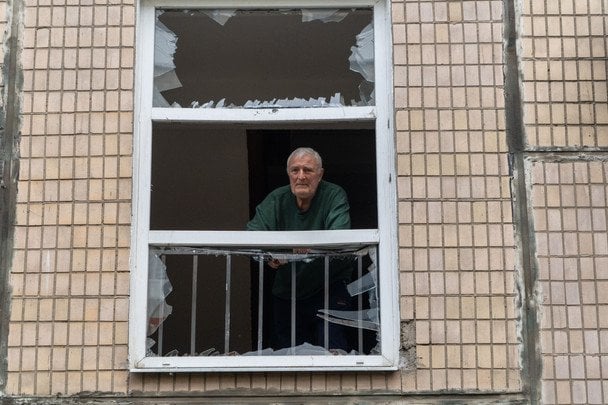 РФ накрила КАБами обласний центр - "прилетіло" у приватний сектор, є жертва
