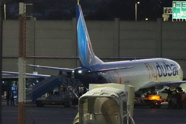 Теракт в літаку FlyDubai може мати ісламістський слід: що відомо про другого пілота